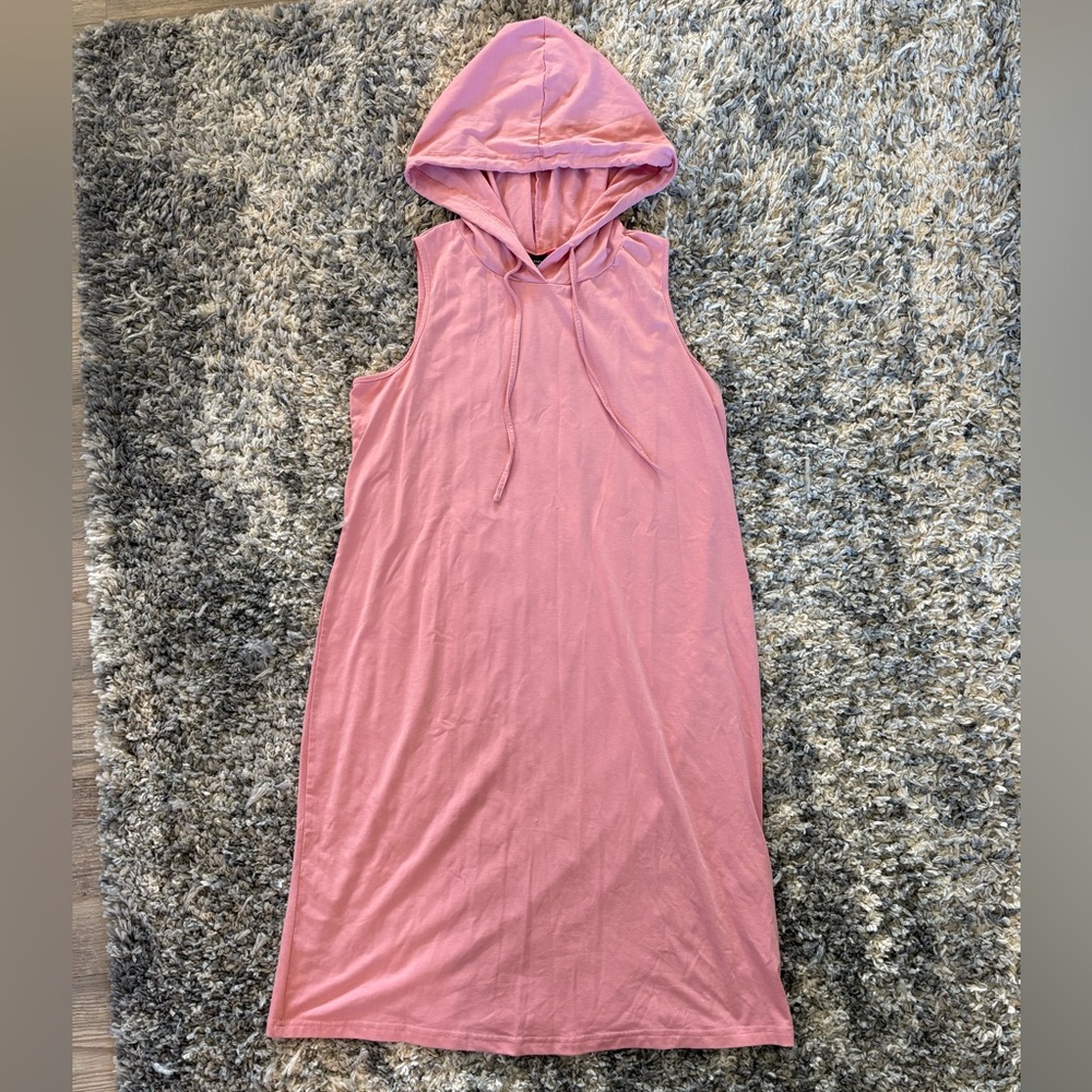 Hoodie sleeveless midi dress